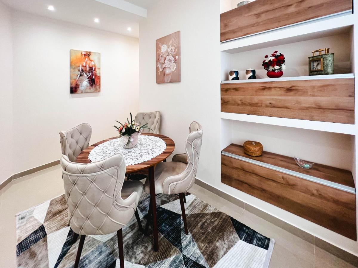 Old Town Luxury Suites Beograd Ngoại thất bức ảnh
