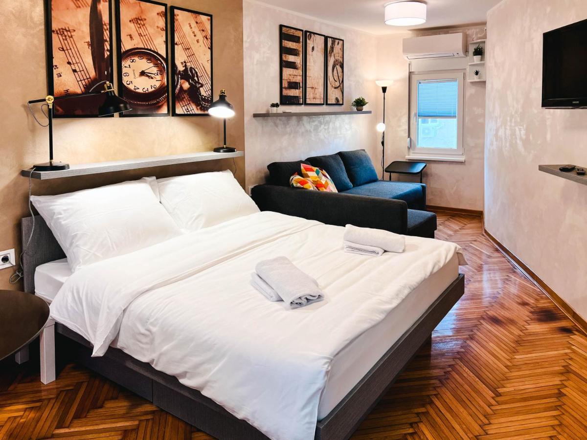 Old Town Luxury Suites Beograd Ngoại thất bức ảnh